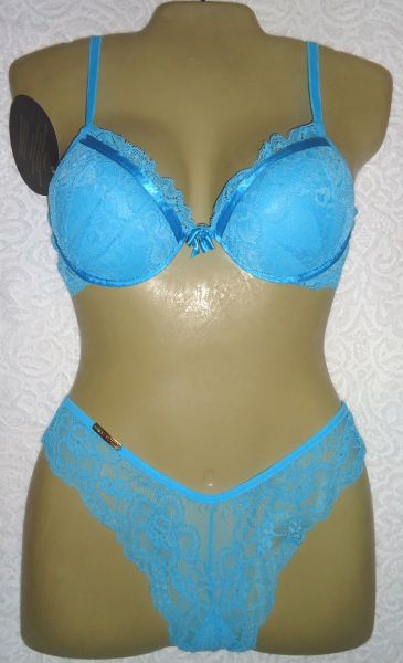 Conjunto em renda