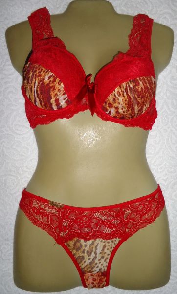 Conjunto Renda Animal print